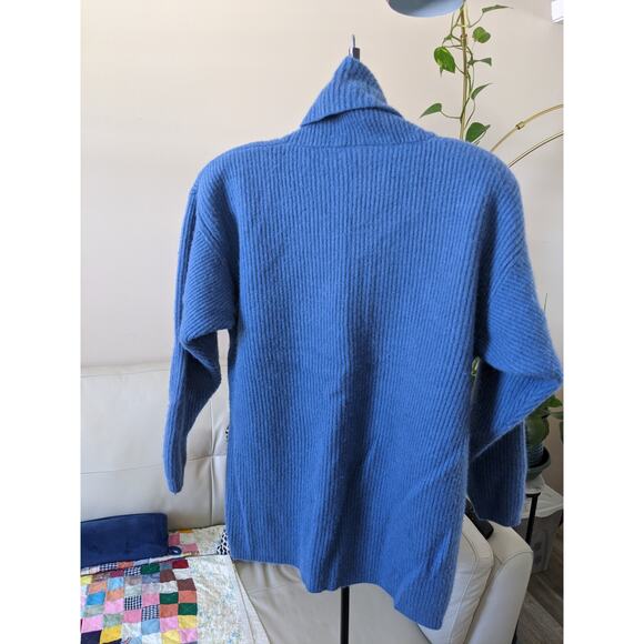 Vintage 70% wool 20% angora blue cowl neck sweater - Picture 2 of 7